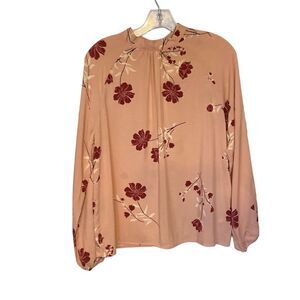 C & C California Pullover Pink Floral Size Small Long Sleeve Blouse